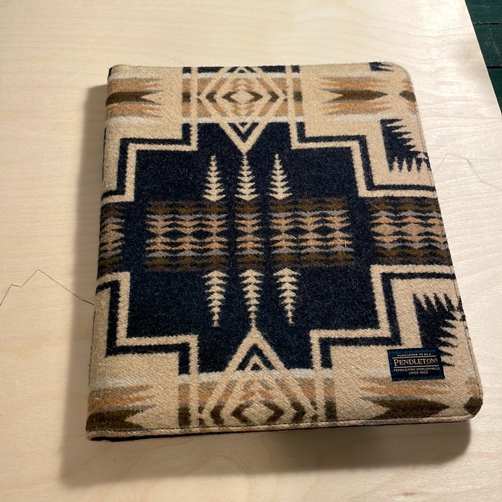 PENDLETON Office Folder